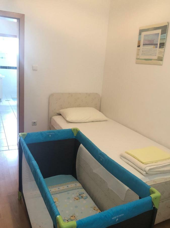 Apartman Snjezana Malinska Dış mekan fotoğraf